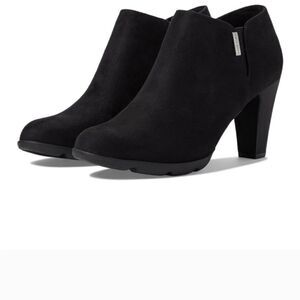 Anne Klein Xlamp black faux suede booties w 3" sculpted block heel size 9.5 NWT